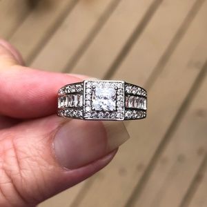 ⭐️NEW Princess Cut CZ 3/4 CT Ring Size 9